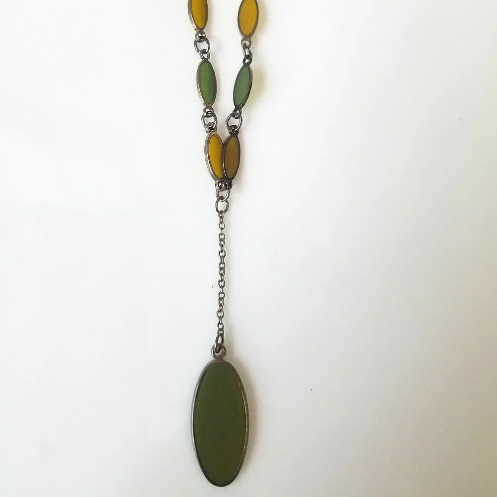 NWT Earthy Green Yellow Opaque Windowpane Y Lariat Delicate Gunmetal Necklace